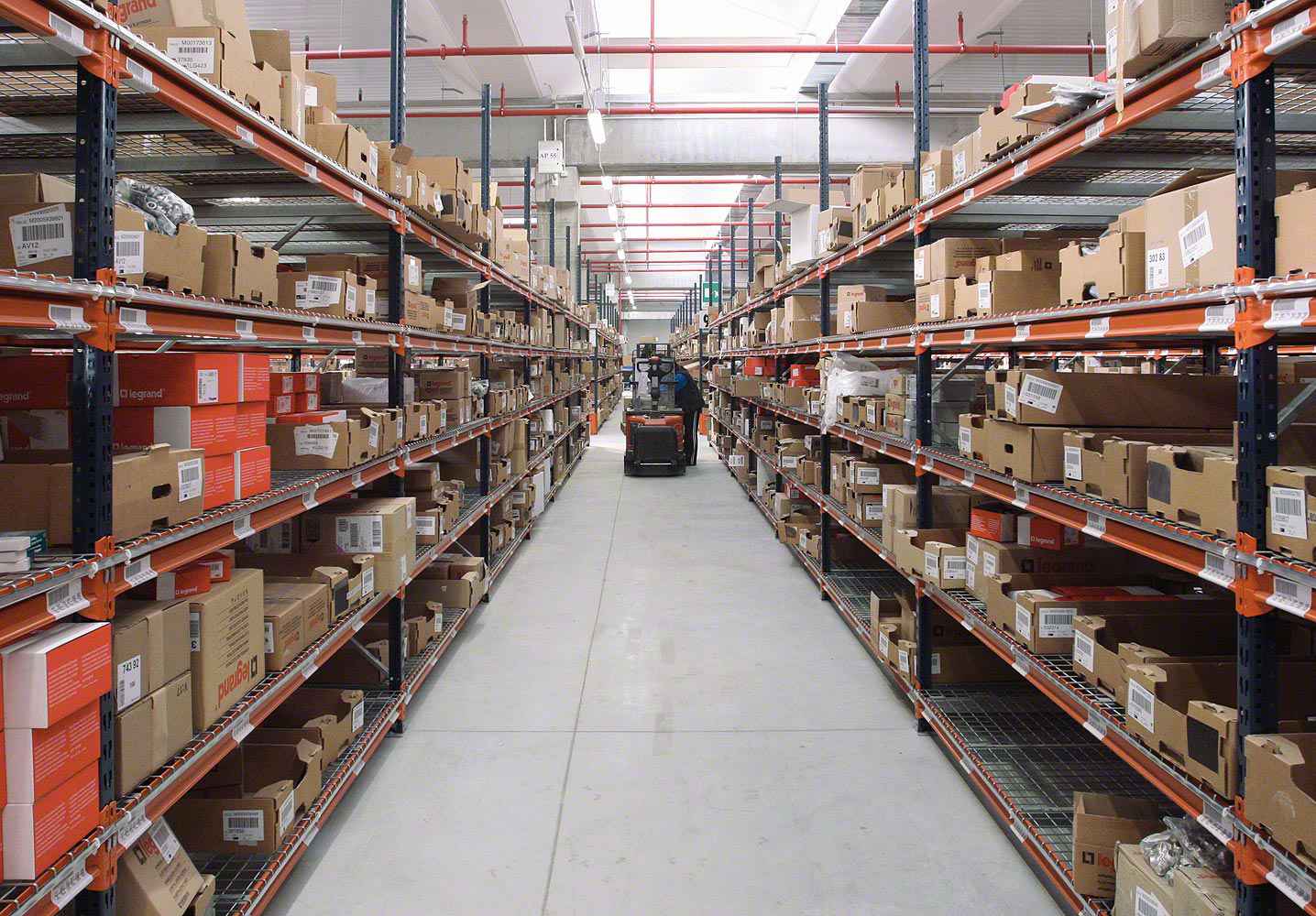 上海昊新教育资源整合有限公司智慧安全用电-仓库库房方案